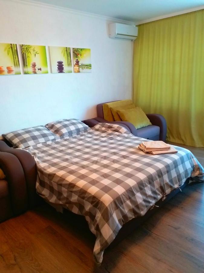 Kozzy Apartment In Kiev City Center Lu7 Bagian luar foto